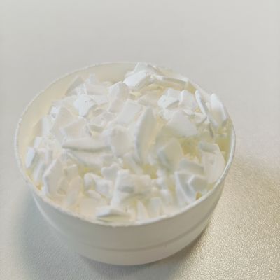 Ceteareth-25 White Flake Solid Emulsifier با ویژگی های ممتاز امولسیفایی 68439-49-6