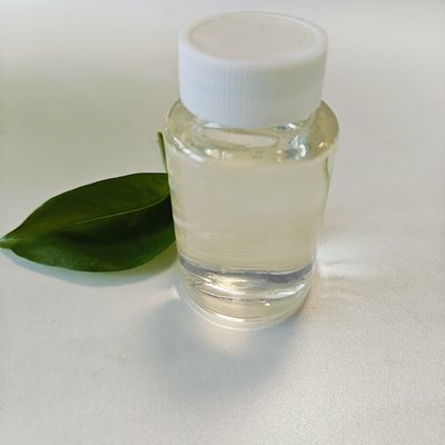 روغن زرد روشن تا سفید عامل PEG-7 گلیسریل کوکات نرم کننده محلول در آب برای تونر و لوسیون تراش